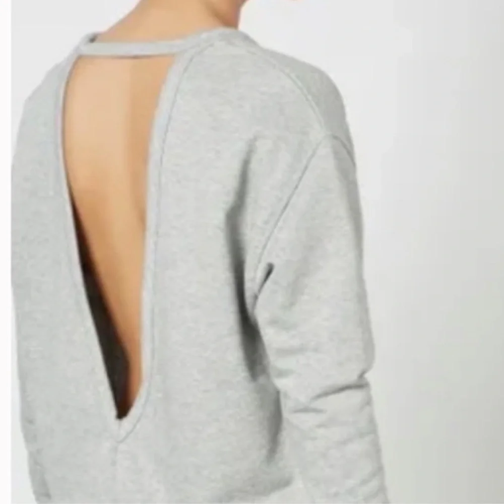 Nike DRI-Fit Gray Crew Neck Sweater Soft Knit Relaxed Fit - Picture 5 of 7